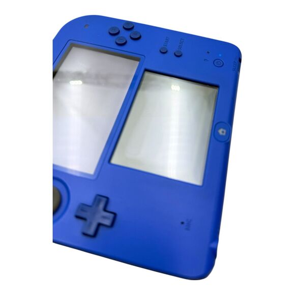 Nintendo 2DS Launch Edition BLACK & BLUE System, SD Card, Stylus, Charger - Picture 8 of 8